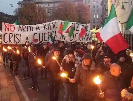 Демонстранти у Милану