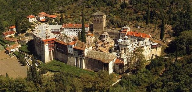На Светој Гори Срби су, поред Хиландара, основали још један манастир