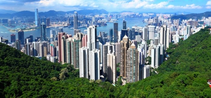 Безобразно и варварско мешање: Влада Хонг Конга оптужила САД за коришћење града као „пијуна“, након што је Трамп санкционисао кинеске званичнике