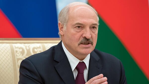 Лукашенко: Белоруски авион Су-24 претворен у нуклеарно оружје