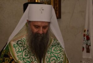 Братунац: Годишњица страдања Срба, Порфирије служи литургију