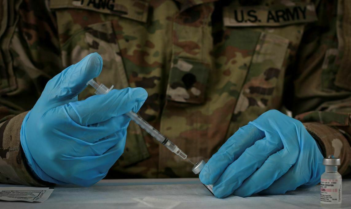 Вакцинације и Оружане снаге САД