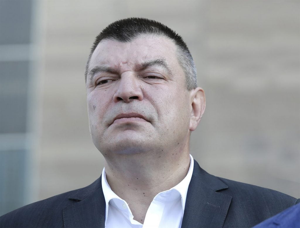 Грчић нелегално сменио четири директора ЕПС, од 2017. не сме ништа да потписује