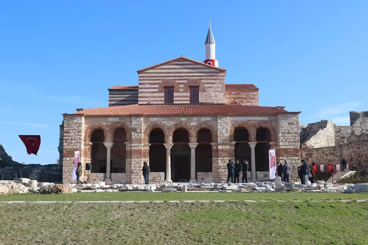 Турци су још једну древну православну цркву Свете Софије претворили у џамију