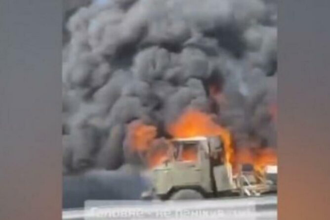 Руска авијација уништила шест колона оклопних возила украјинске војске
