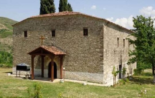 Како је манастир првог српског светитеља постао албански