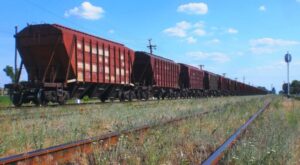 Комичар увелико припрема народ за глад: Још један воз са украјинским житом стигао у Литванију