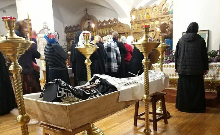 убијен свештеник