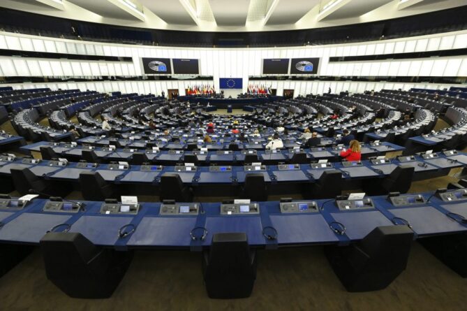 Evropski-parlament-Strazbur-1024x681