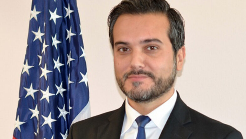 Америка плете мрежу: Нови амбасадор САД Б. Биx Алиу албанског порекла!
