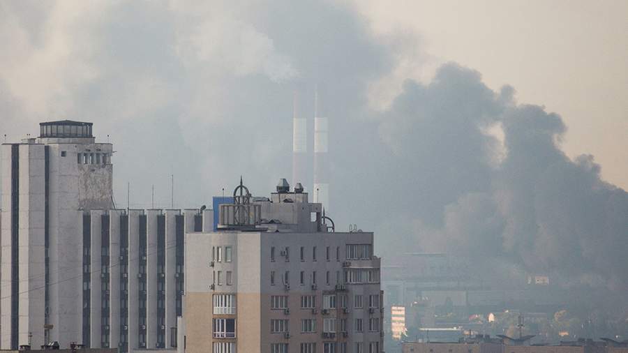 2022-10-10T110807Z_751030289_RC2LXW98WSO1_RTRMADP_3_UKRAINE-CRISIS-KYIV-BLASTS.JPG