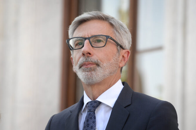 PJER KOSAR