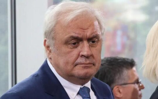 Бујошевић се "договорио" са РТВ Војводина да завуку грађанима руке у џеп