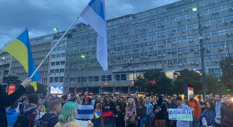 белград_митинг