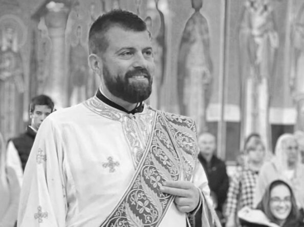 протођакон јарамаз