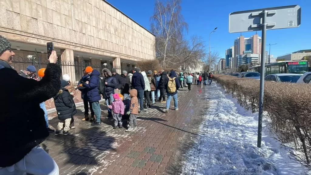 Редови у иностранству