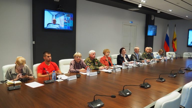 округли сто у рјазању срби и руси