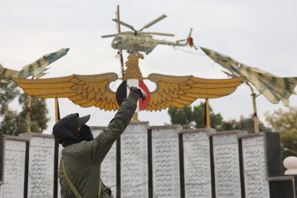 Зашто је тако брзо пала Сирија