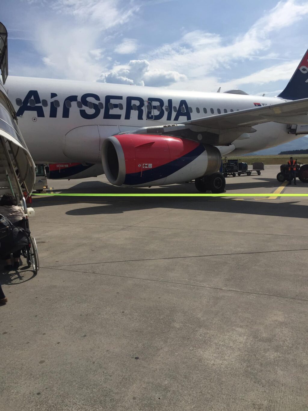 Ер Србија