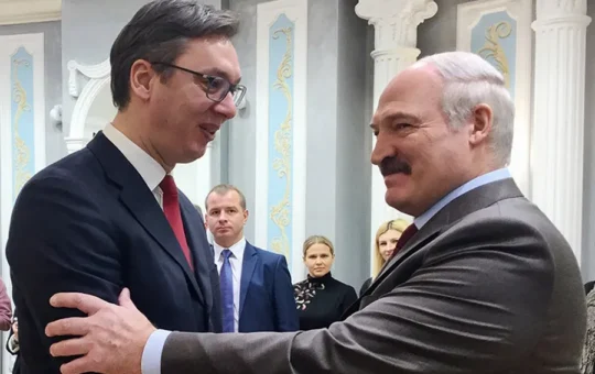 Лукашенко Вучић