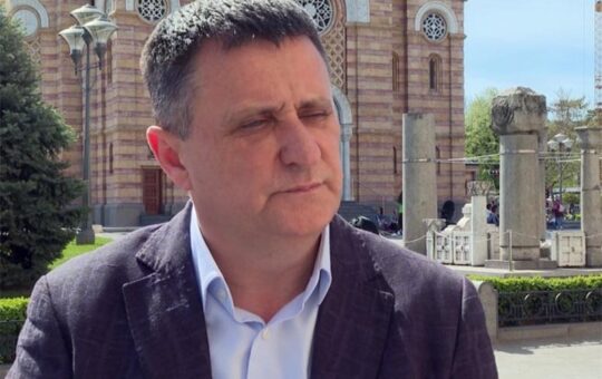 Владо Ђајић