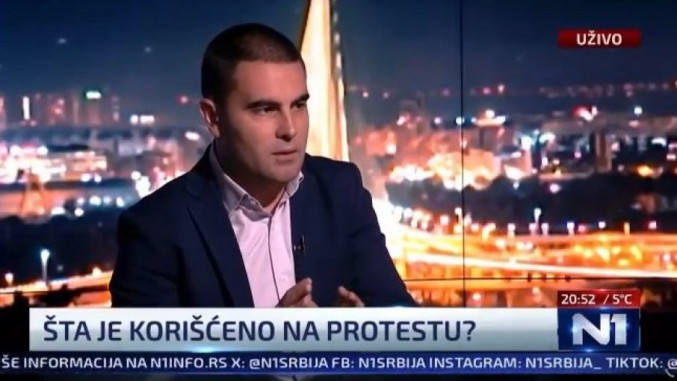 ВЛАДЕ РАДУЛОВИЋ