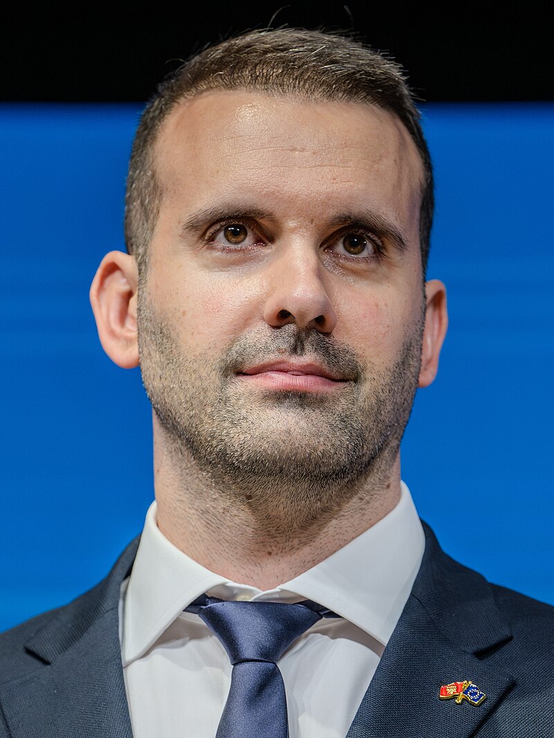 Милојко Спајић