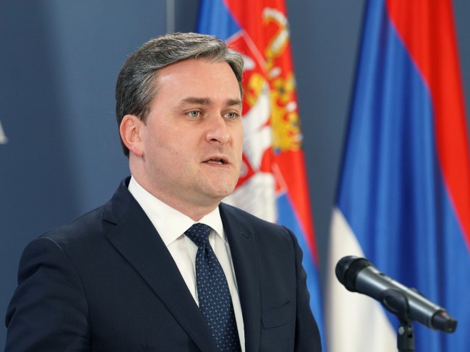 Никола Селаковић