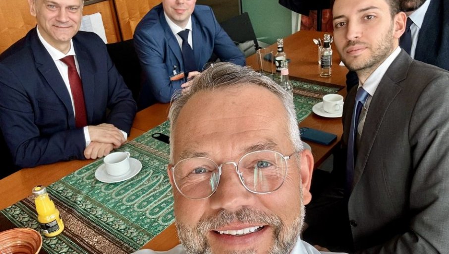 Михаел Рот
