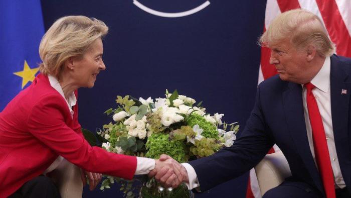 Трамп Урсула