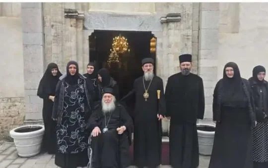 Владика Филарет се вратио у Милешеву