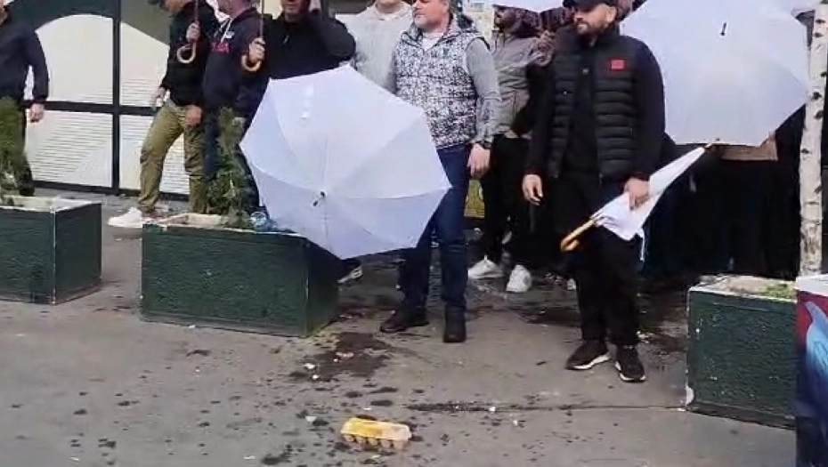 Блокадери на Звездари