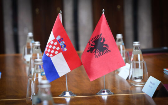 Албанија