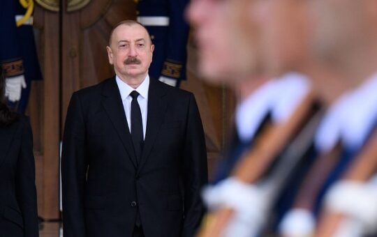 Илхам Алијев