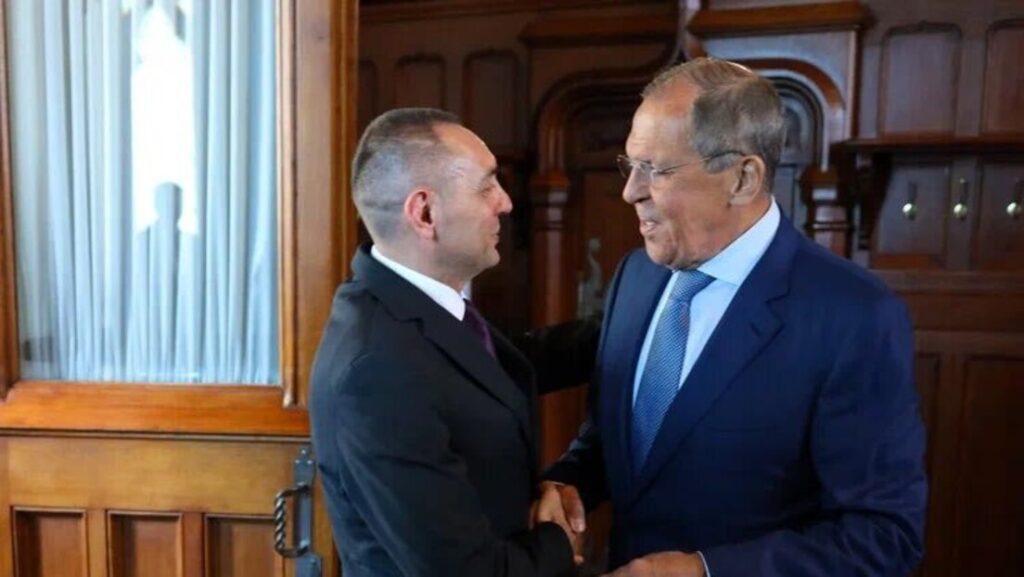 Лавров