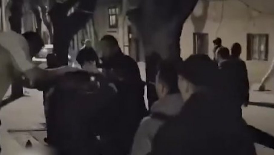 Насиље блокадера у Нишу