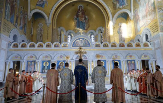 Плаштаница ХРАМ СВЕТОГ САВЕ