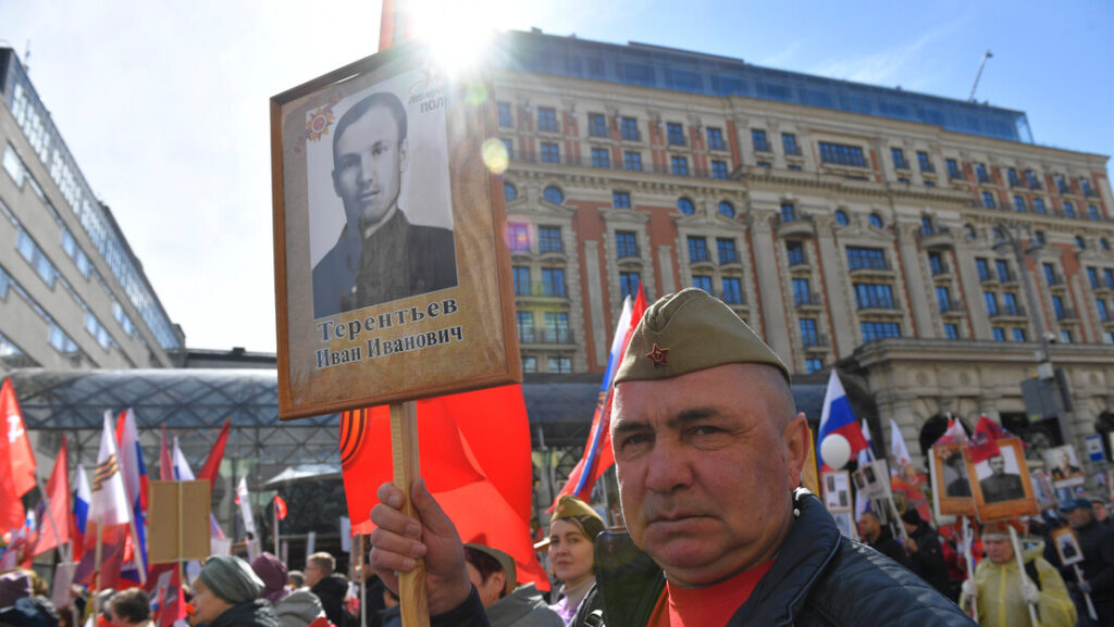 Берлину