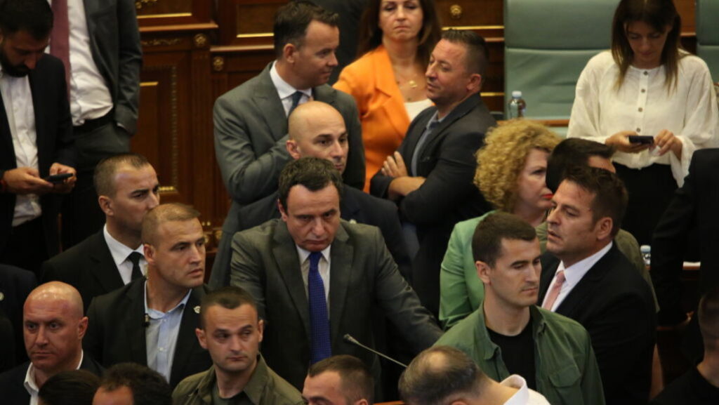 Аљбин Курти