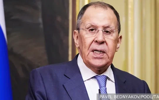 Лавров