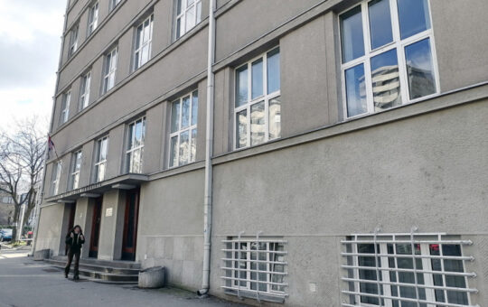 Пета београдска гимназија1