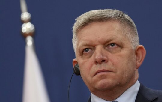 Роберт Фицо