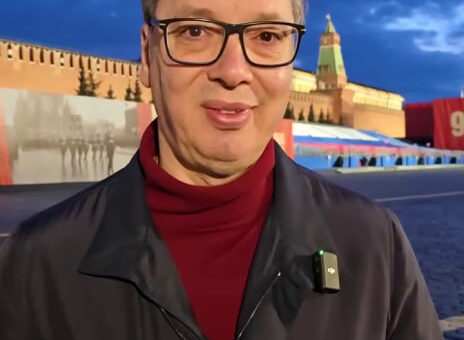 Вучић на Црвеном тргу