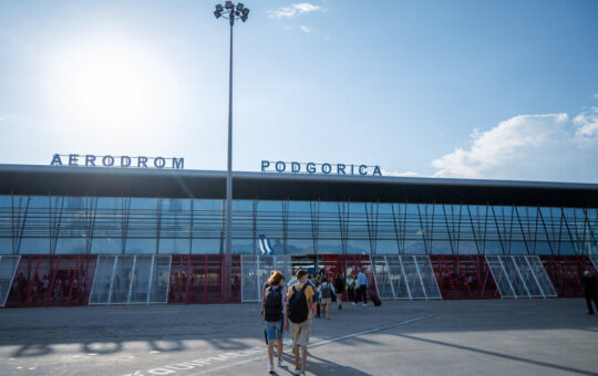 Аеродром Пг