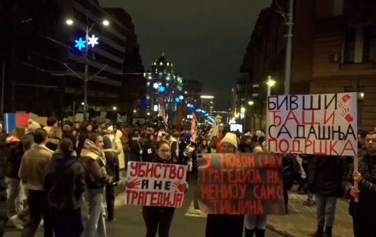 Мајдан у Србији