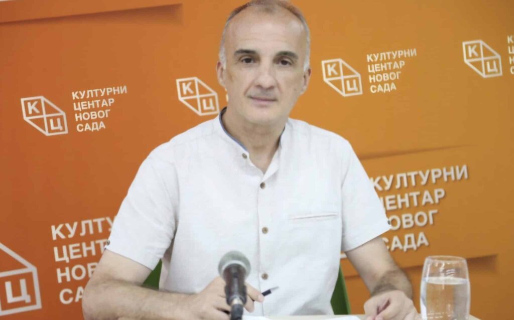 Милорад Вукашиновић