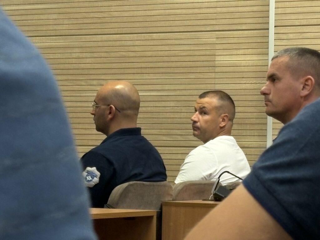 Скандал у лажној држави