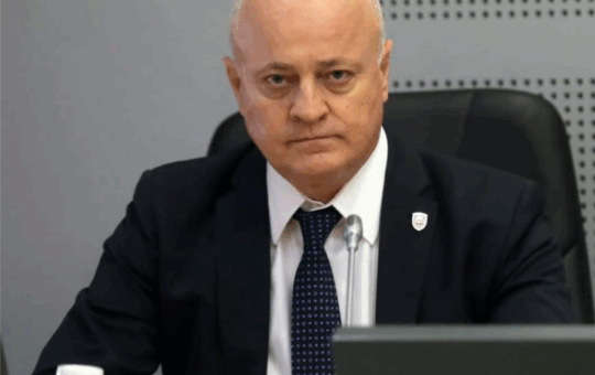Snimak ekrana 2025-07-15 233846