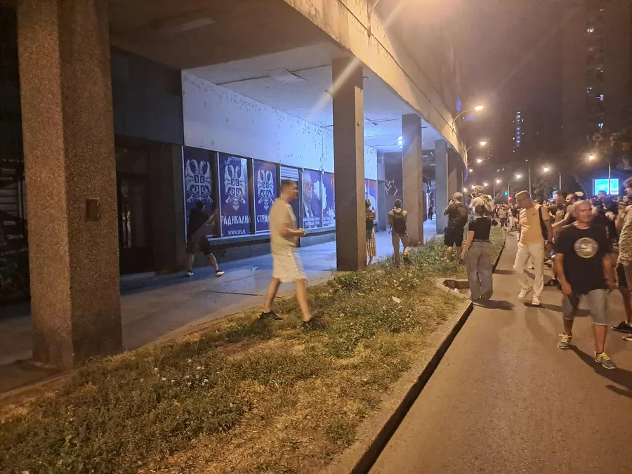 Блокадери СРС