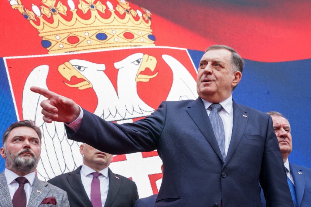 Милорад Додик